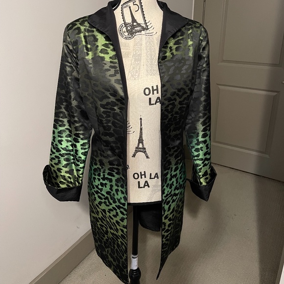 Jacket - Picture 2 of 3